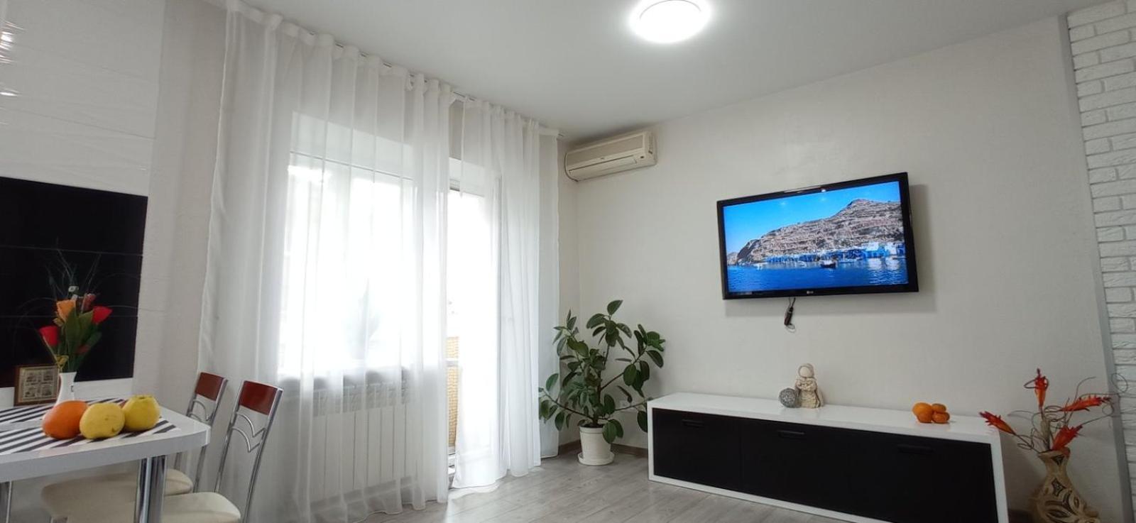 Apartamento Жд Вокзал И Авто 1 Кв Евро Dnipro Exterior foto