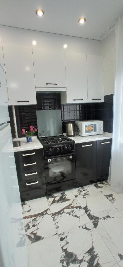 Apartamento Жд Вокзал И Авто 1 Кв Евро Dnipro Exterior foto