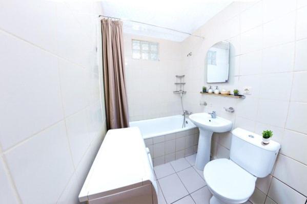 Apartamento Жд Вокзал И Авто 1 Кв Евро Dnipro Exterior foto